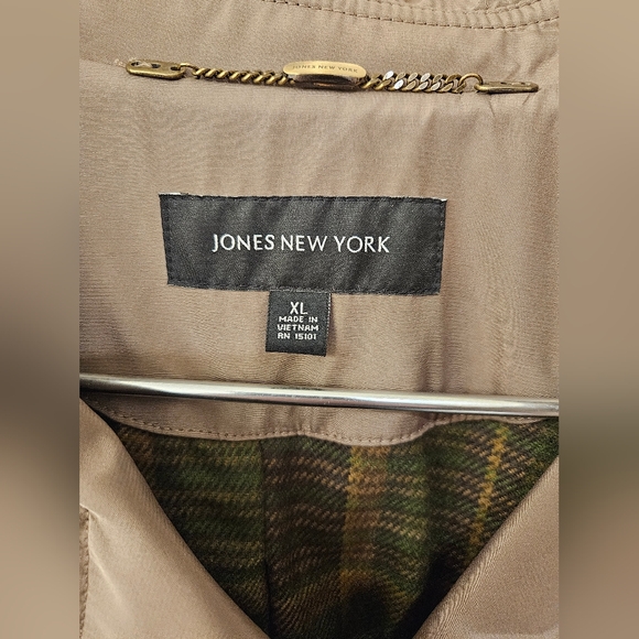 NWT - Jones New York Tan Mid Length Double Breasted Trench Coat - Size XL - Picture 4 of 12